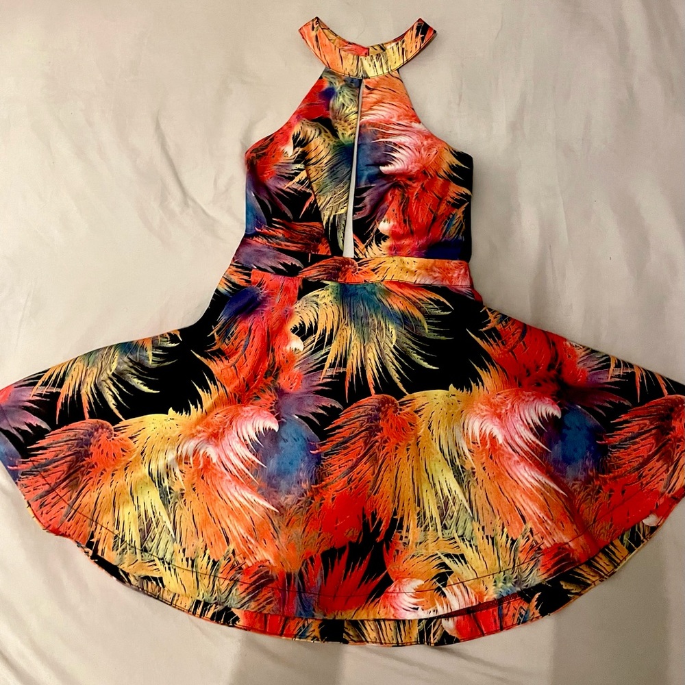 Stand out Luxxel dress size small